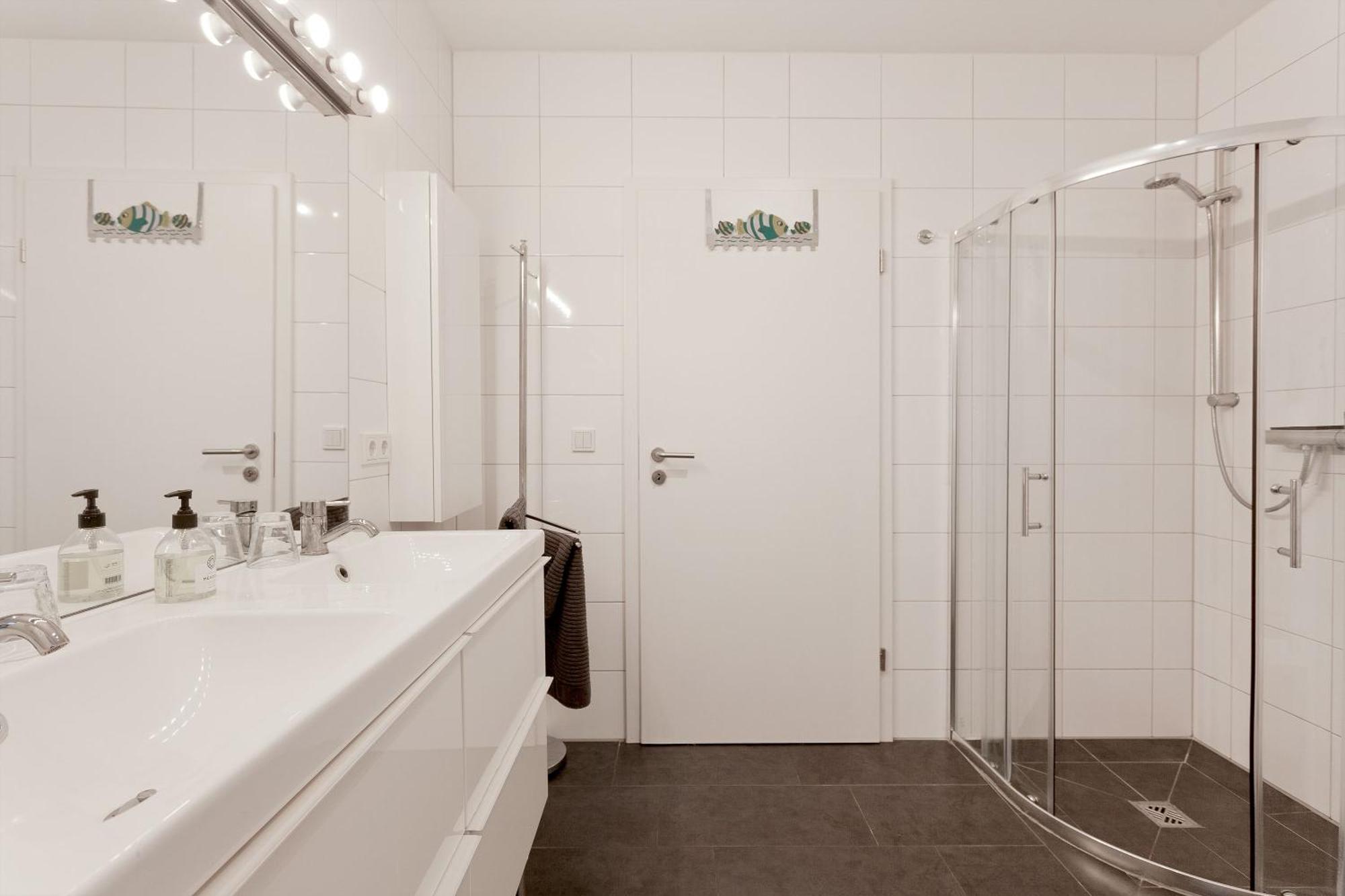 Fh Das Blaue Haus Am Peenestrom Peenemunde Ngoại thất bức ảnh